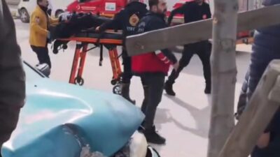 Van’ın Edremit ilçesinde iki otomobilin çarpıştığı kazada 5 kişi yaralandı.