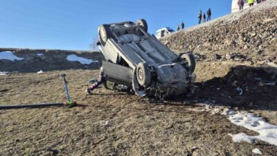 Van’ın Erciş ilçesinde meydana gelen trafik kazasında 3 kişi yaralandı.