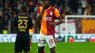 Galatasaraylı futbolcu Victor Osimhen, Kayserispor maçında attığı golle bu sezon