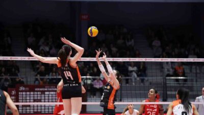 Vodafone Sultanlar Ligi’nin 20. haftasında Eczacıbaşı Dynavit, deplasmanda Aras Kargo’ya