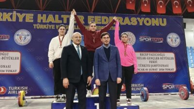 Kayserili sporcu Yağmur Bulut; Yıldızlar, Gençler ve Büyükler Türkiye Halter