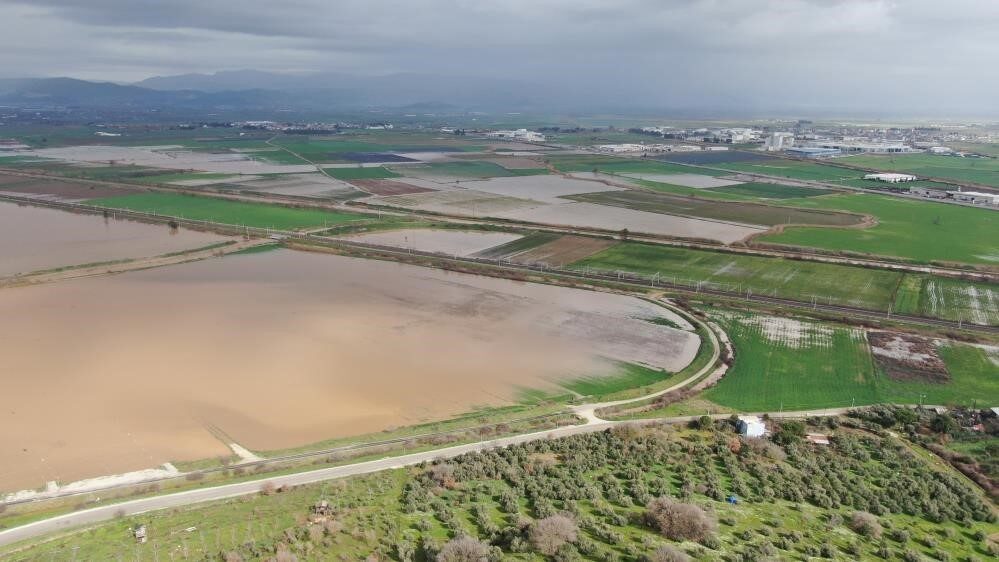 Türkiye Bilimler Akademisi (TÜBA) Üyesi Prof. Dr. Doğan Yaşar, İzmir’de