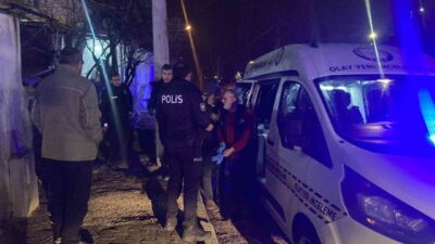 Isparta’da komşularının haber alamadığı yaşlı adam ihbar üzerine eve gelen