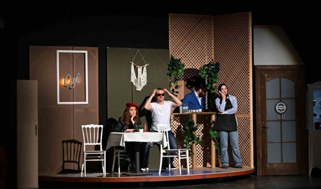 Erzurum İl Emniyet Müdürü Onur Karaburun ve eşi Aynur Karaburun’un