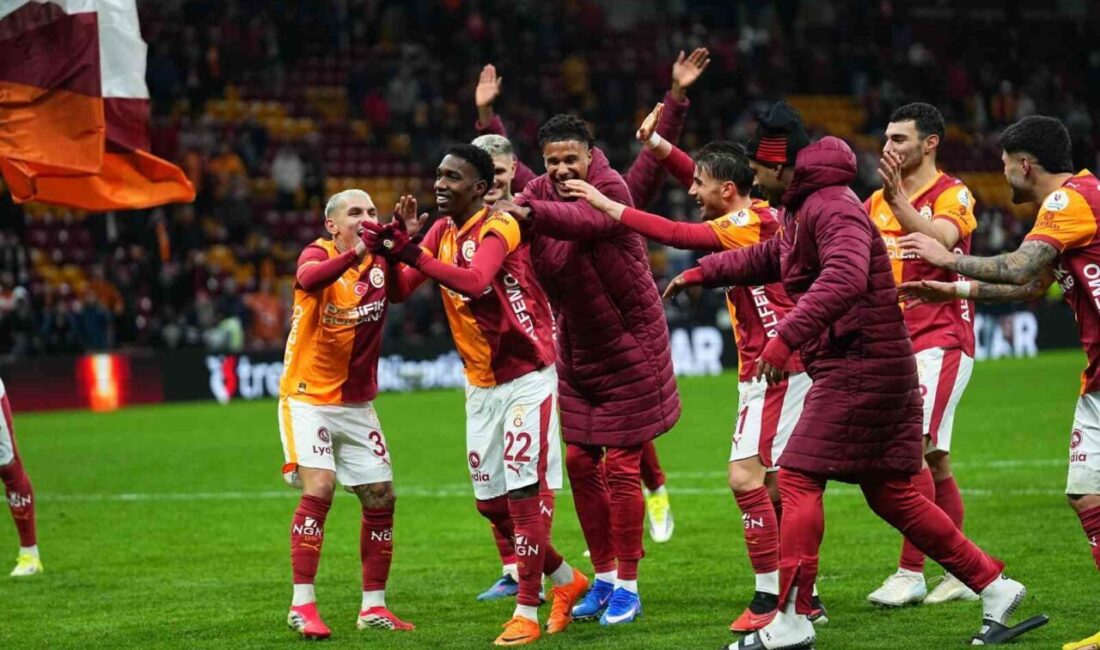 Galatasaray’ın yeni transferi Kolombiyalı futbolcu Yaser Asprilla, Kayserispor maçının 73.