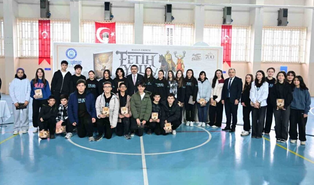 Yıldırım Belediyesi, ‘Beylikten Cihan Devletine’ temasıyla başlattığı 2025-2026 Kültür Sanat