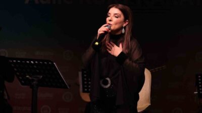 Yıldırım Belediyesi, Türk halk müziğinin güçlü sesi Adile Kurt Karatepe’yi