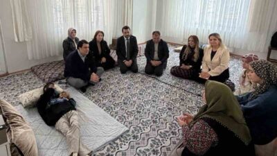 Şehitkamil Belediye Başkanı Umut Yılmaz, vatandaşlarla birebir temasını sürdürüyor. İlçenin