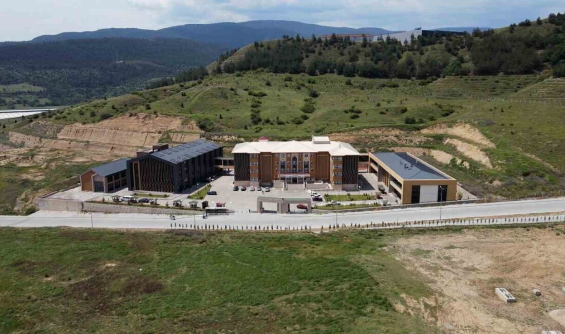 Yükseköğretim Kurulu (YÖK) Başkanı Prof. Dr. Erol Özvar, Organize Sanayi