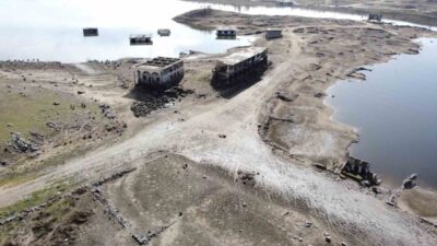 Yozgat’taki Esenli Gelingüllü Barajı’nda iki hafta arayla dron kamerasıyla kaydedilen