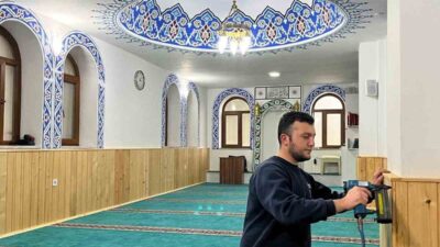 Gölcük Yunus Emre Camii’nde bakım ve yenileme çalışması yapıldı, ibadethane