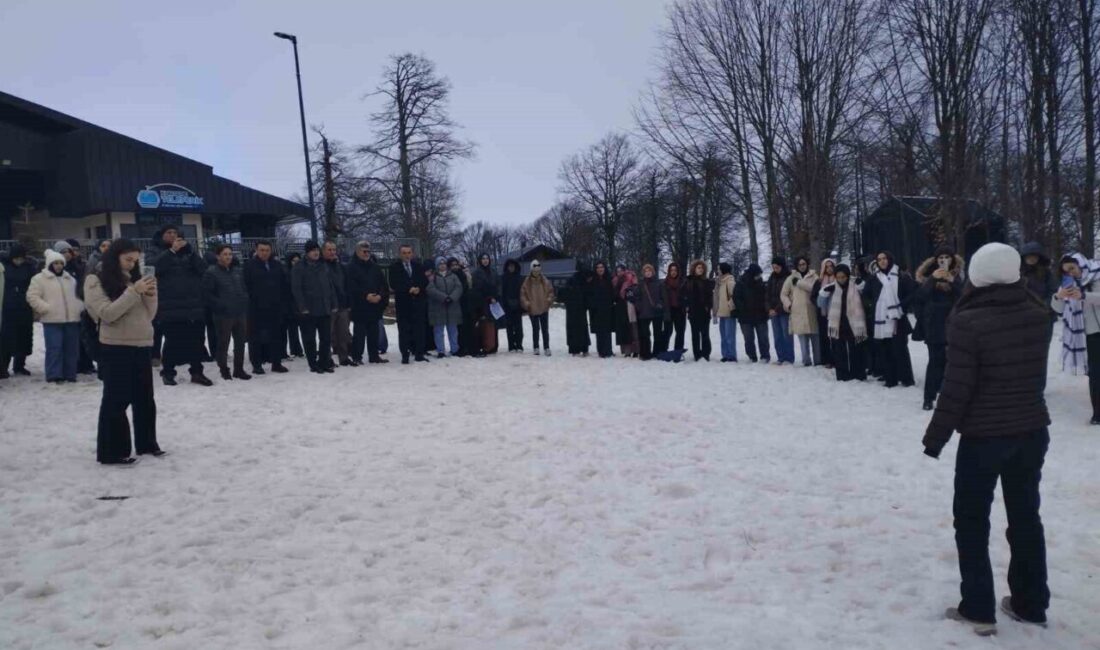 Kocaeli’nin Kartepe ilçesinde “Dört Mevsim Yeşil Vatan” projesi kapsamında düzenlenen