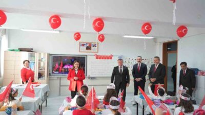 Zonguldak’ta 2025-2026 eğitim öğretim yılının ikinci yarısı, “Bayrak Sevgisi” temasıyla