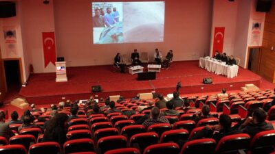 Samsun Şehir Hastanesinde düzenlenen “Zor Vakalar, Canlı Çözümler” toplantısına Karadeniz