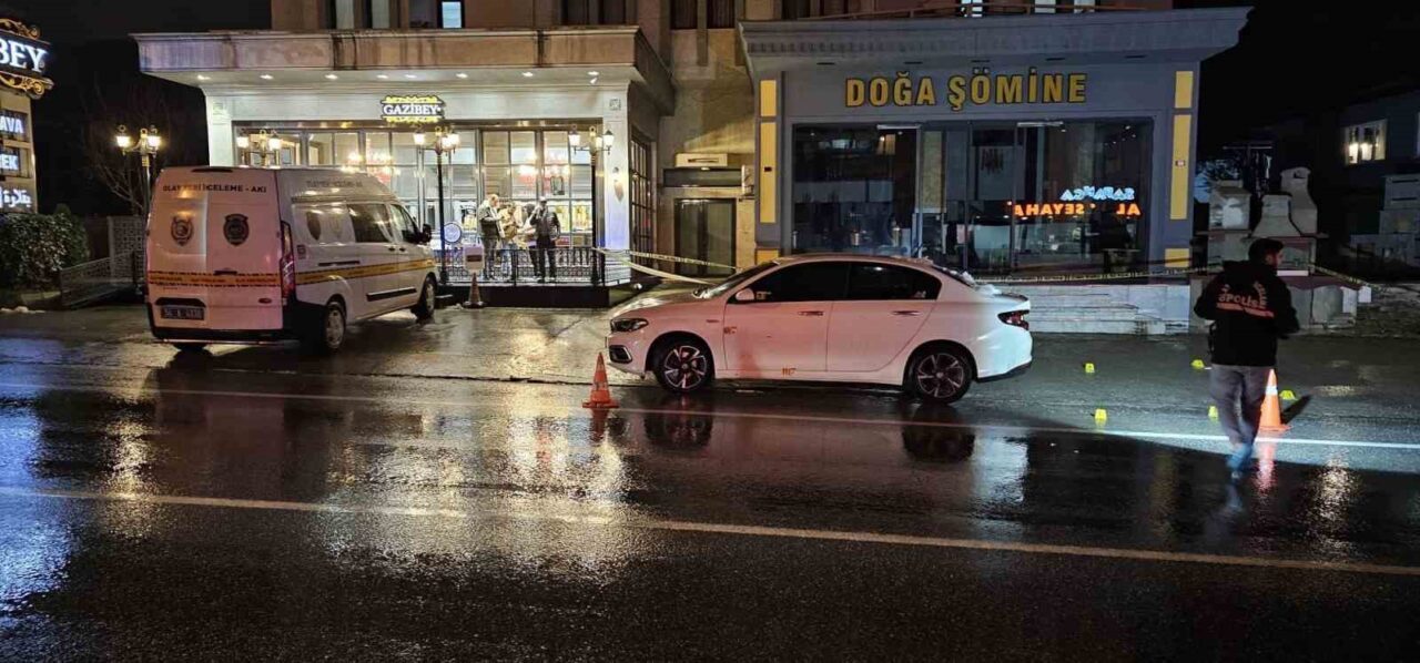 Sakarya’nın Sapanca ilçesine bungalov tatili için gelen 21 yaşındaki gencin