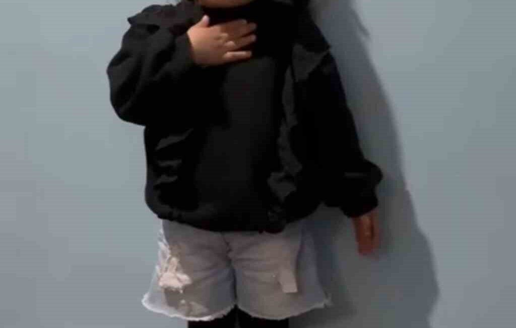 Iğdır’da 3 yaşındaki Avzem Türkeli, İstiklal Marşı’nın ilk üç kıtasını