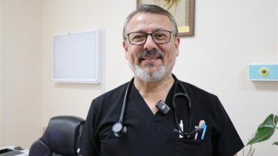 Sivas Numune Hastanesi’nde görev yapan Acil Tıp Uzmanı Dr. Sedat