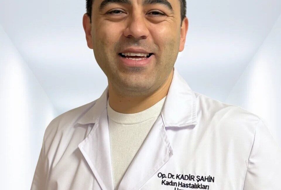 Kadın Hastalıkları ve Doğum Uzmanı Opr. Dr. Kadir Şahin, adet