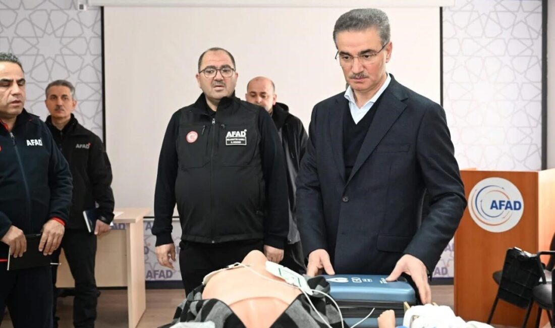 Erzurum Valisi Aydın Baruş başkanlığında, Erzurum İl Afet ve Acil