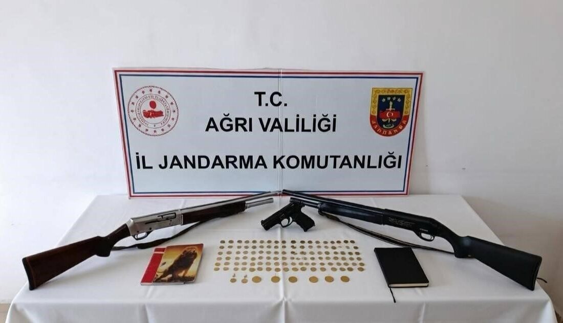 Ağrı’nın Patnos ilçesinde tefecilere yönelik düzenlenen operasyonda 3 kişi gözaltına