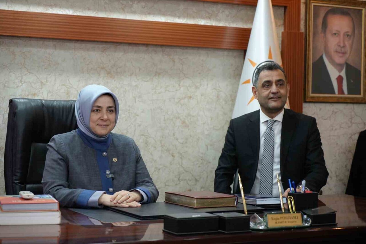 AK Parti Genel Merkez Kadın Kolları Başkanı Tuğba Işık Ercan,