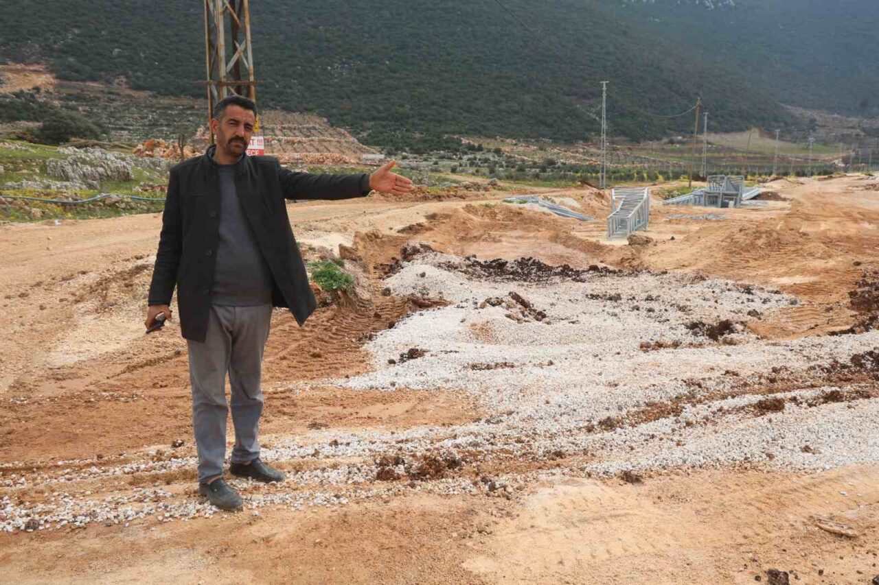 Hatay’ın Yayladağı ilçesinde yaşayan Nurullah Şengül’e ait 43 küçükbaş hayvan,