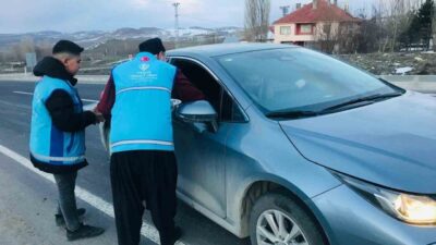 Akdağmadeni İlçe Müftülüğü ve Türkiye Diyanet Vakfı (TDV) gönüllüleri, iftar