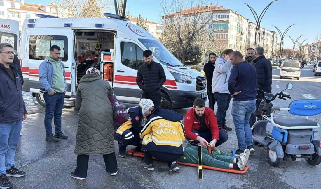 Aksaray’da iki motosikletin çarpışması sonucu meydana gelen trafik kazasında 4