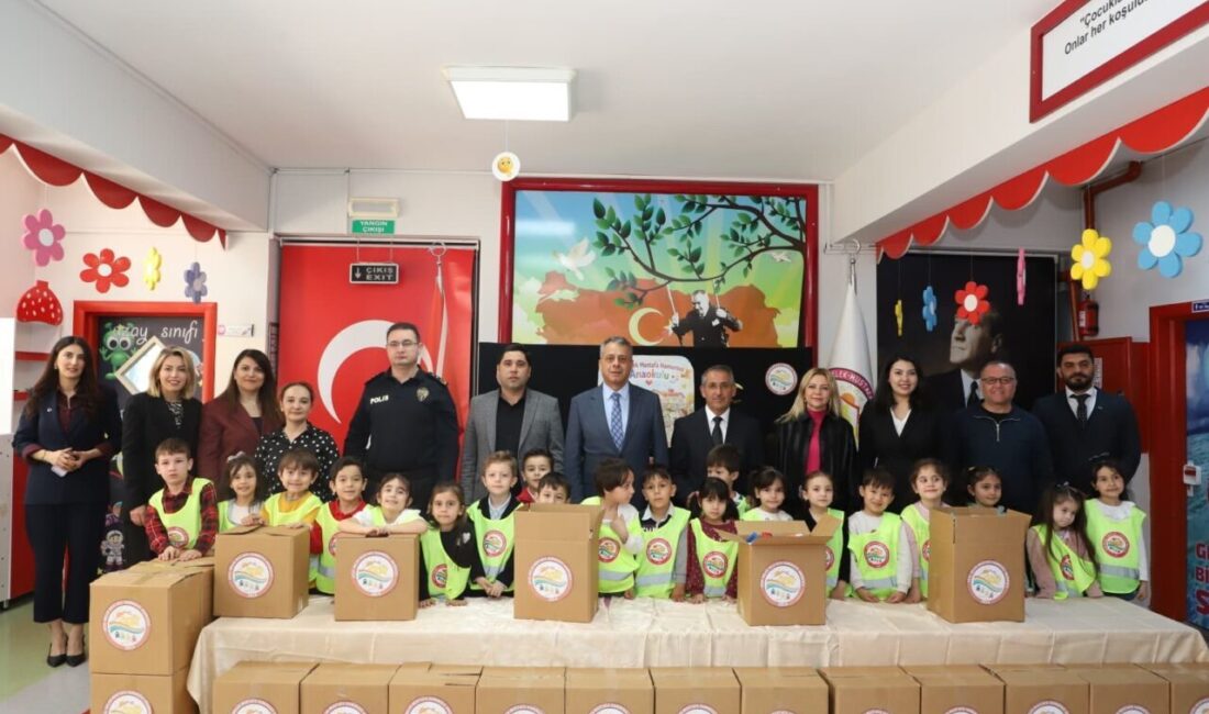 Antalya’nın Aksu ilçesinde Türkiye Yüzyılı Maarif Modeli uygulamaları kapsamında düzenlenen