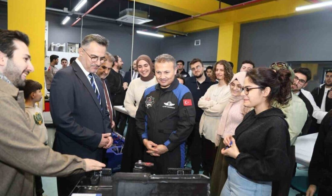 Türkiye’nin ilk astronotu Alper Gezeravcı, Bursa Teknik Üniversitesi programı kapsamında