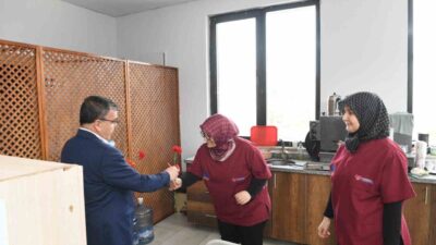 Altıeylül Belediye Başkanı Hakan Şehirli, 8 Mart Dünya Emekçi Kadınlar