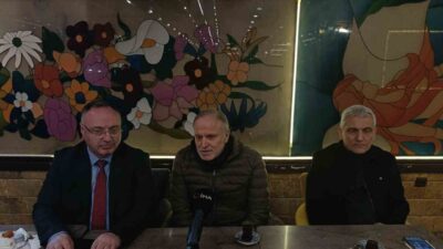 Atayurt Birlik ve Kültür Derneği çalışanları Ankara’da bir iftar yemeğinde