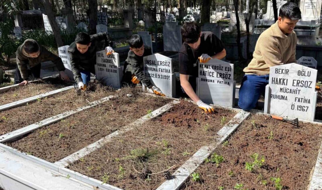 Adana’da anneannelerinin ölümünün ardından onun ’Mezarımı temiz bırakın’ öğüdüyle mezarını
