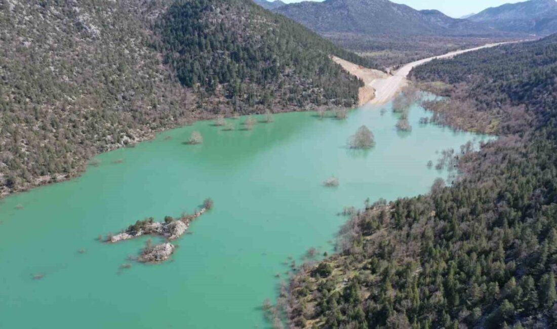 Antalya ve çevresinde günlerdir etkili olan şiddetli sağanak yağışların ardından