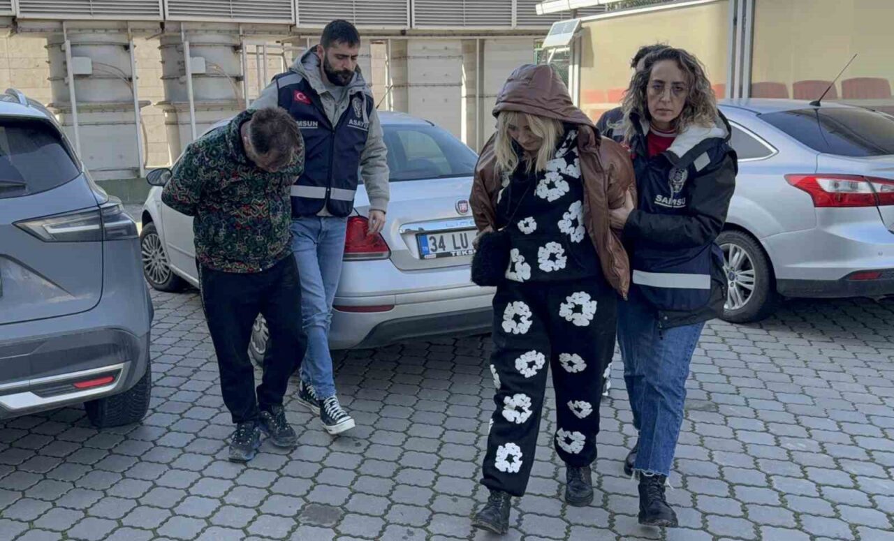 Samsun’da AVM’de iki ayrı kuyumcudan yaklaşık 150 bin TL’lik ziynet