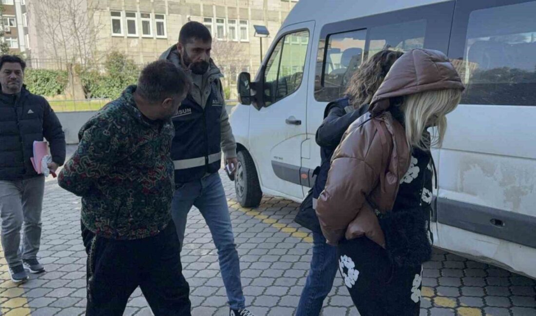 Samsun’da AVM’de iki ayrı kuyumcudan yaklaşık 150 bin TL’lik ziynet
