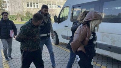 Samsun’da AVM’de iki ayrı kuyumcudan yaklaşık 150 bin TL’lik ziynet