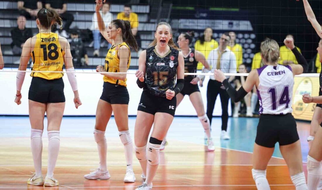 AXA Sigorta Kupa Voley’nin çeyrek final karşılaşmasında V. Bank sahasında
