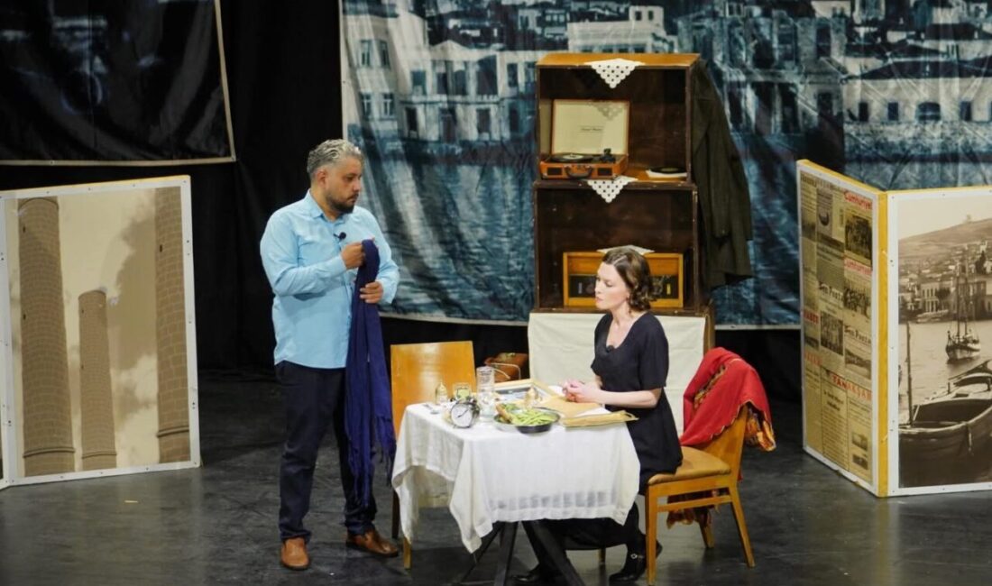 Balıkesir’in Ayvalık içesinde; Ayvalık Belediyesi Tiyatrosu tarafından sahnelenen “Seni Alırsa