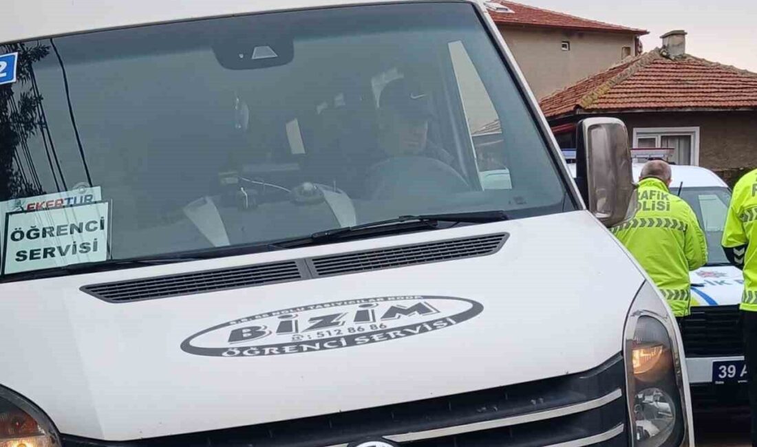 Kırklareli’nin Babaeski ilçesinde okul servisleri denetlendi. Babaeski Emniyet Müdürlüğü Trafik