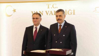 İçişleri Bakanı Mustafa Çiftçi, çeşitli ziyaretlerde bulunmak üzere Van’a geldi.