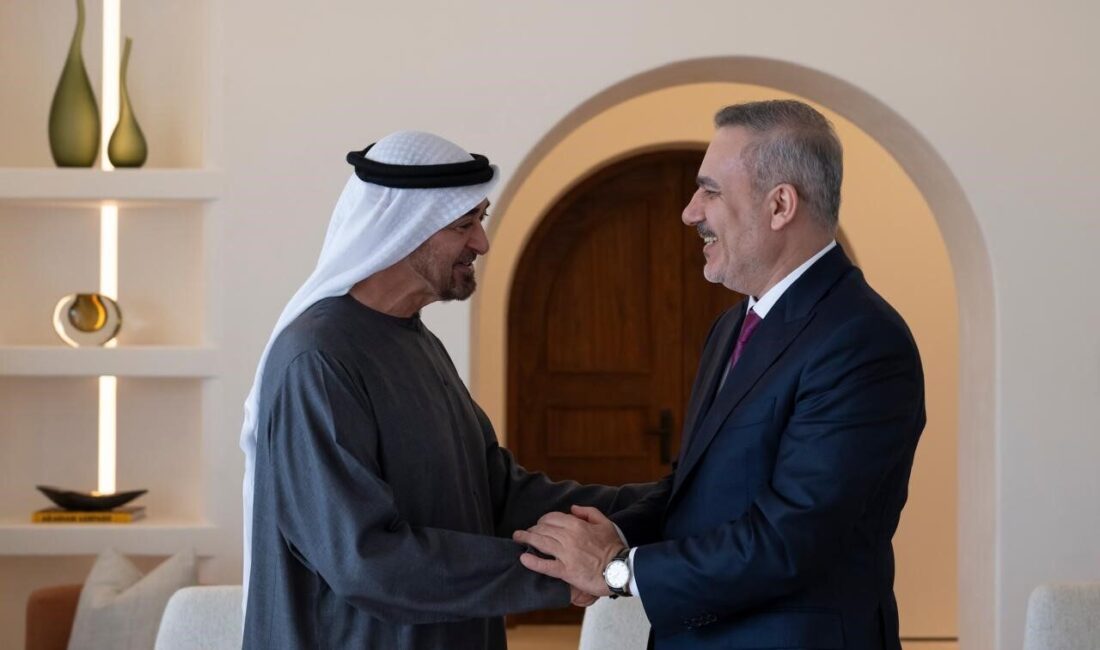 Dışişleri Bakanı Hakan Fidan, resmi ziyaret kapsamında geldiği Birleşik Arap