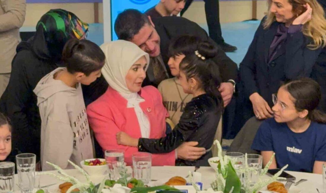 Aile ve Sosyal Hizmetler Bakanı Mahinur Özdemir Göktaş, Kocaeli’de düzenlenen