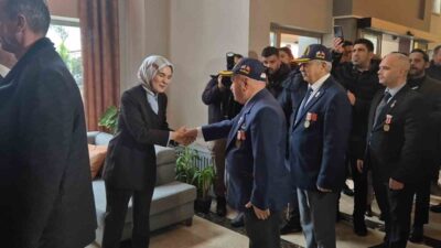 Aile ve Sosyal Hizmetler Bakanı Mahinur Özdemir Göktaş, bayram dolayısıyla