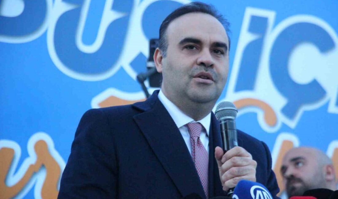 Sanayi ve Teknoloji Bakanı Mehmet Fatih Kacır, Kocaeli Üniversitesi Umuttepe