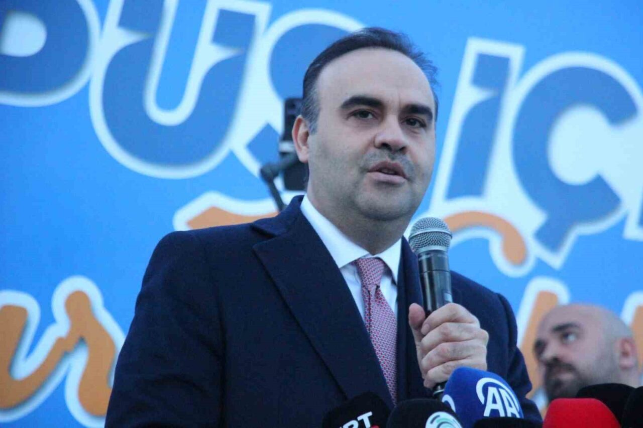 Sanayi ve Teknoloji Bakanı Mehmet Fatih Kacır, Kocaeli Üniversitesi Umuttepe