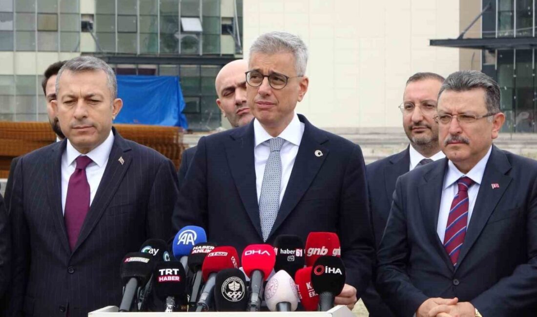 Sağlık Bakanı Kemal Memişoğlu, Trabzon Şehir Hastanesi’nin taşıyıcı sisteminin yalnızca