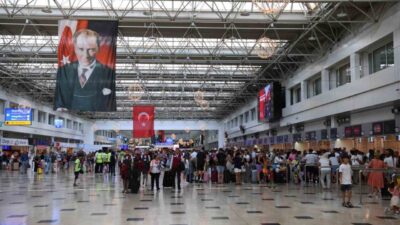 Ulaştırma ve Altyapı Bakanı Abdulkadir Uraloğlu, Ramazan Bayramı ve ara