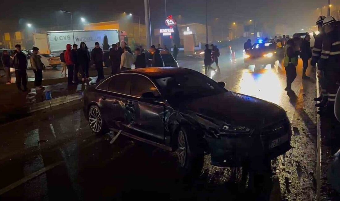 Bartın-Zonguldak karayolunda 4 aracın karıştığı zincirleme kazada ortalık savaş alanına