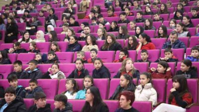 Bartın Üniversitesinde (BARÜ) Uluslararası Matematik Günü kapsamında düzenlenen etkinlikte matematiğin